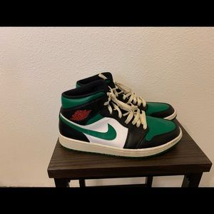 Jordan 1 Pine Green/Green Toe